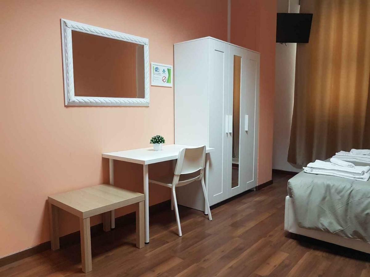 Hotel Piramide Reggio Emilia Kültér fotó