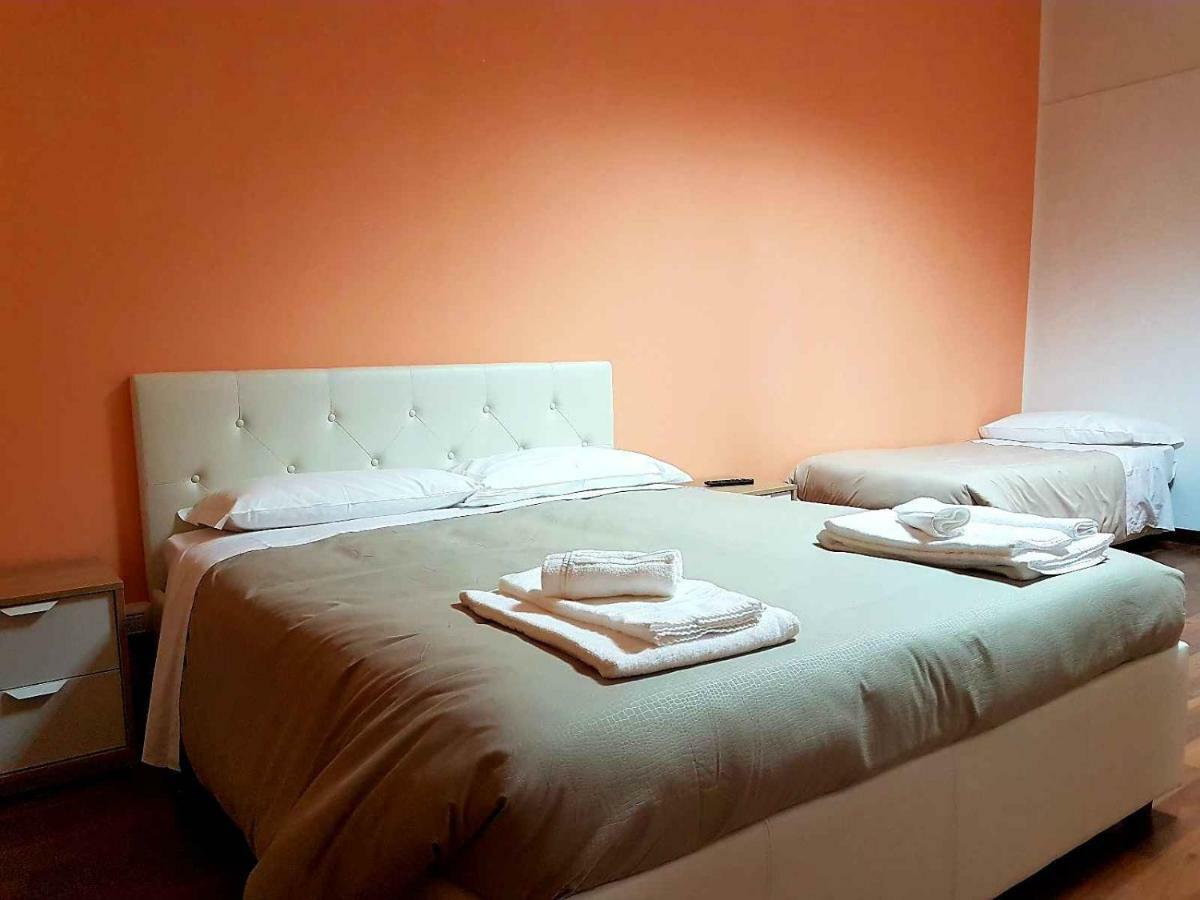 Hotel Piramide Reggio Emilia Kültér fotó