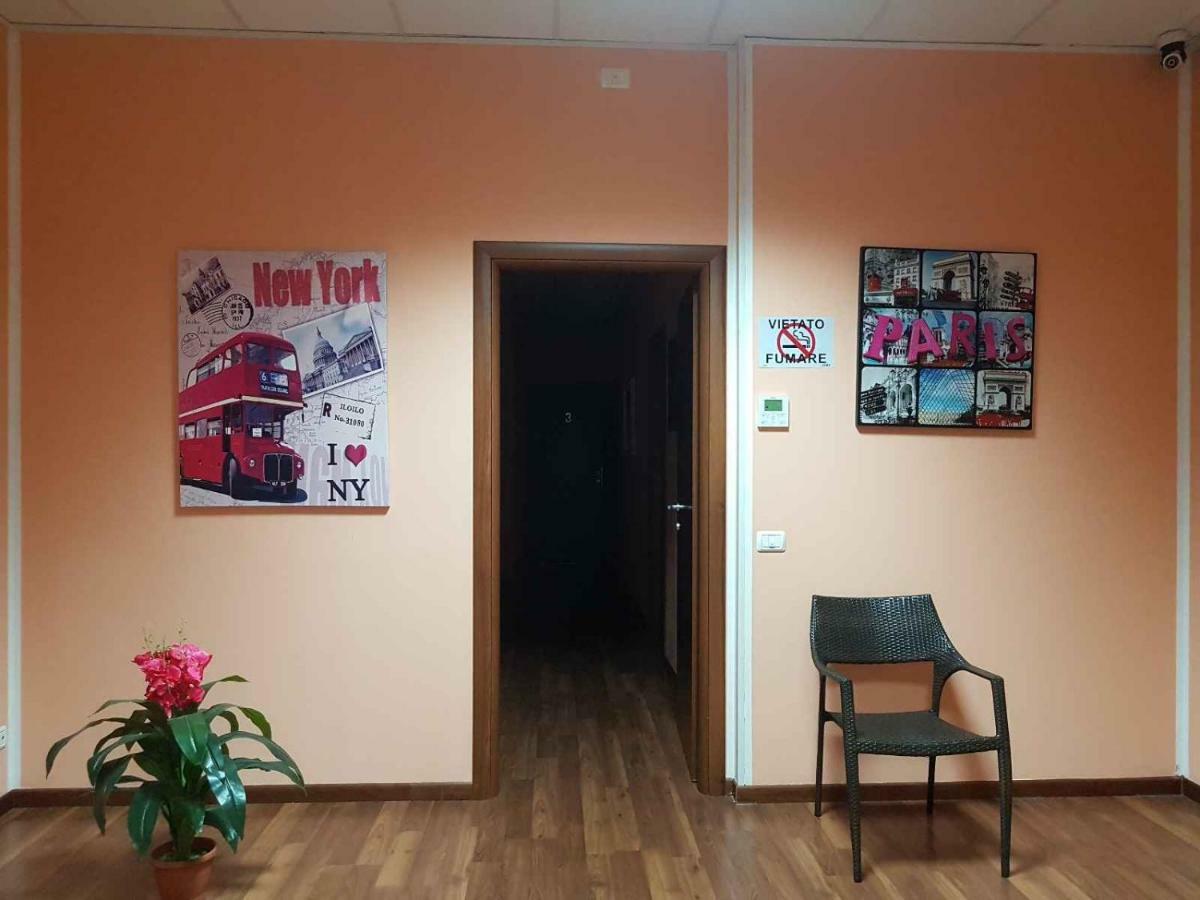 Hotel Piramide Reggio Emilia Kültér fotó