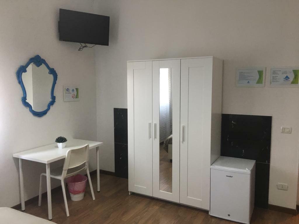 Hotel Piramide Reggio Emilia Kültér fotó
