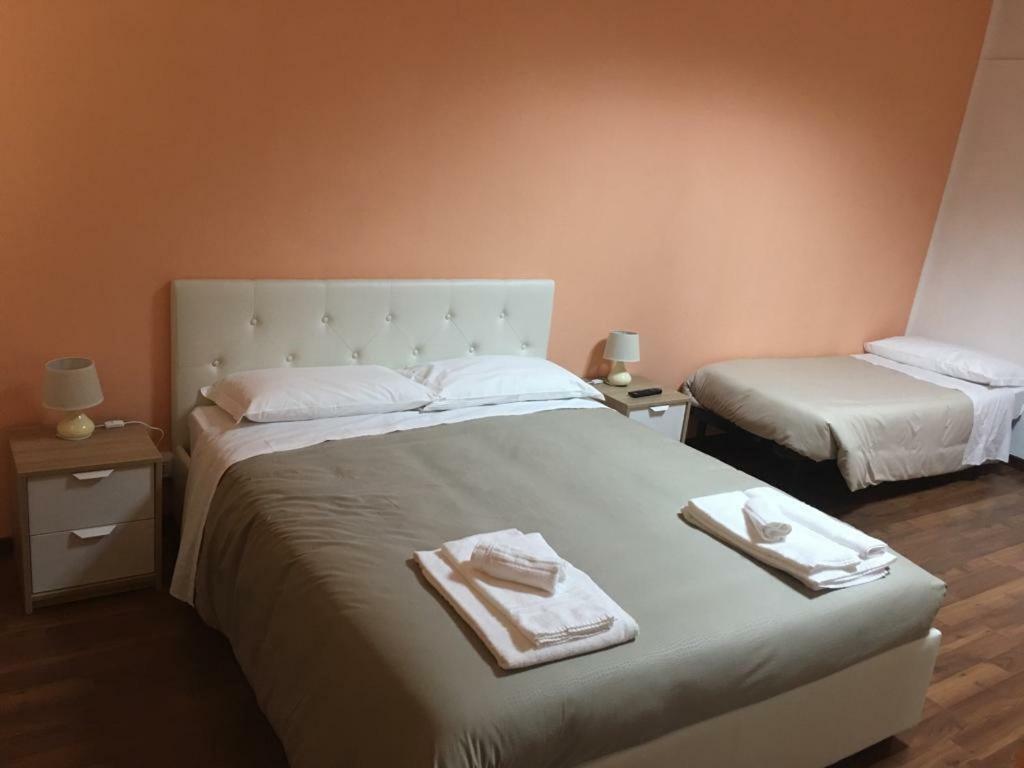 Hotel Piramide Reggio Emilia Kültér fotó